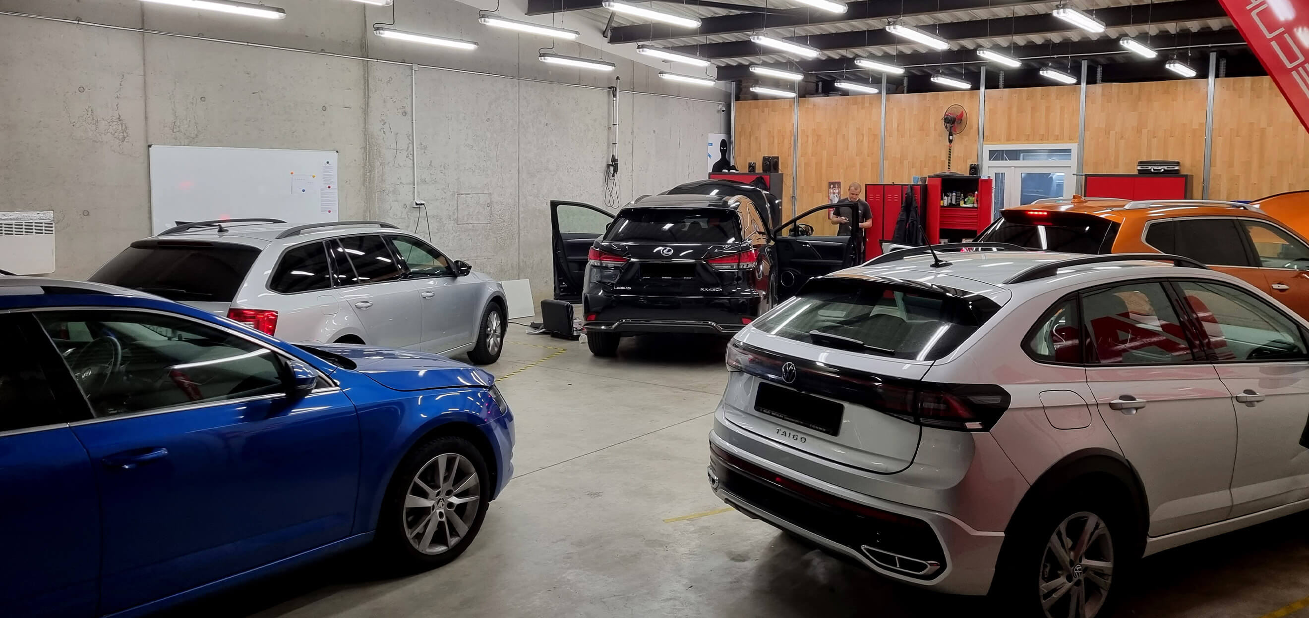 Contact slider image